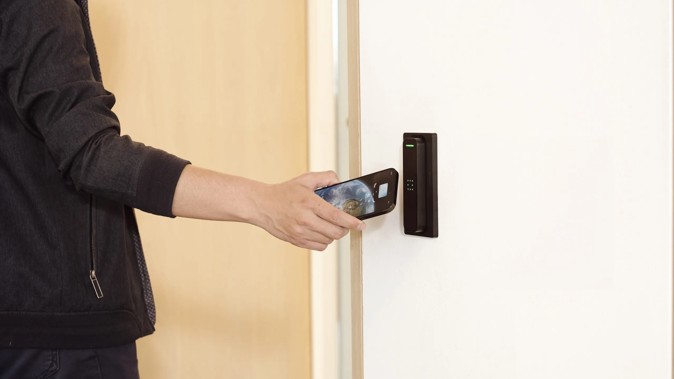 How to Choose the Right Access Control System for a Multi-Site Business